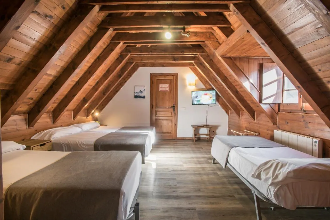 Hotel Snoe Mont Romies Salardu