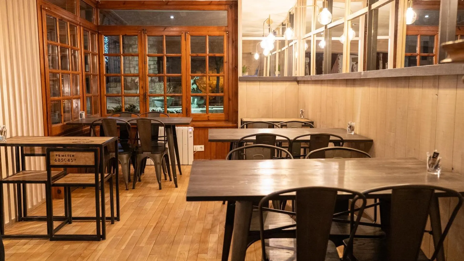 Hotel Snoe Mont Romies Salardu