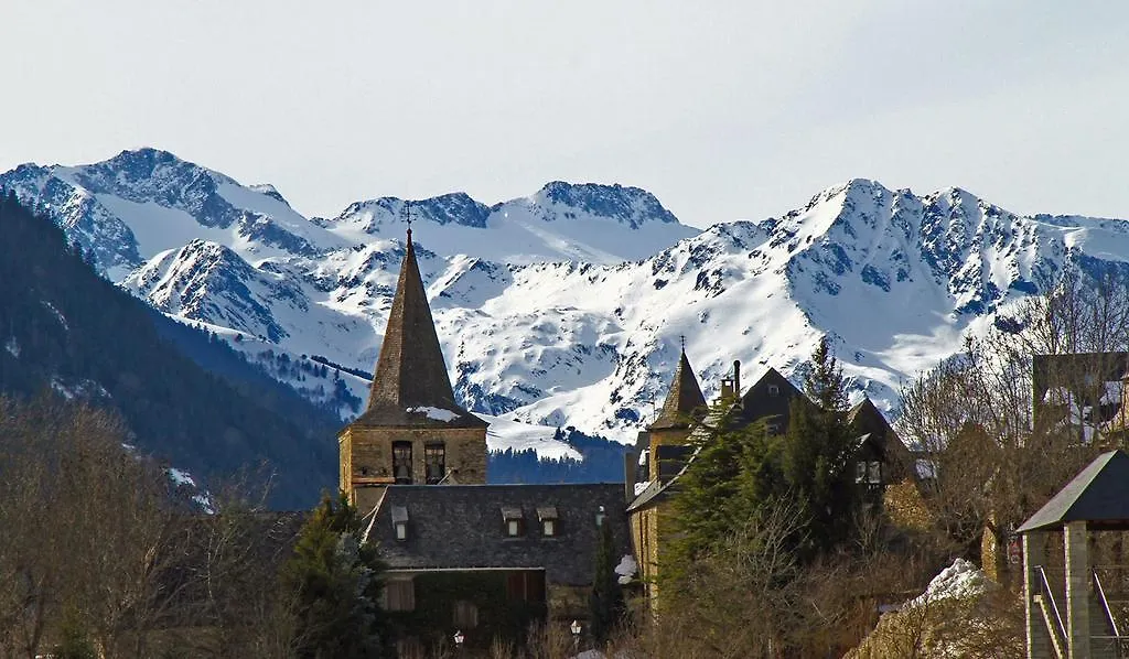 Hotel Snoe Mont Romies Salardu