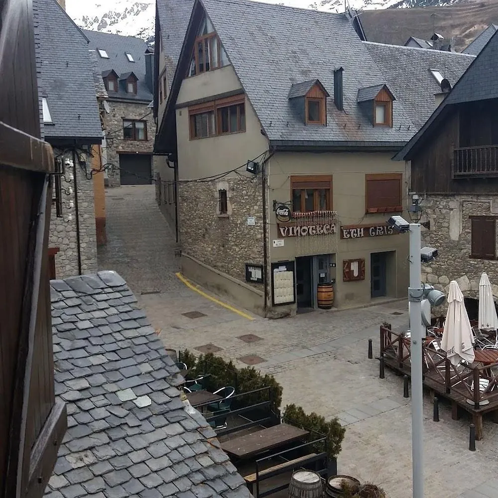 Hotel Snoe Mont Romies Salardú