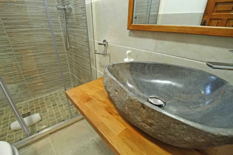 Hotel Snoe Mont Romies Salardu